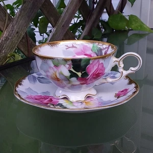 Lefton Tea Footed Cup and Saucer Set Bone China Vintage 1950s. NEW - Picture 1 of 11