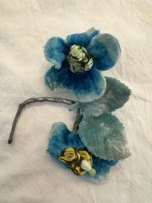 Vintage Women’s Hat Millinery Flowers Velvet Petals Spring Easter Blue - Image 1 of 4