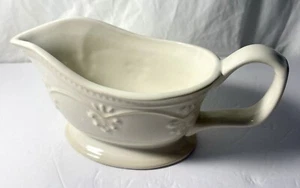 The Pioneer Woman Farmhouse Lace Gravy Boat Stoneware - Picture 1 of 12