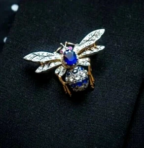 Women's Bee Brooch 2.50 Ct Oval Simulated Blue Sapphire 14K Yellow Gold Plated - Picture 1 of 6