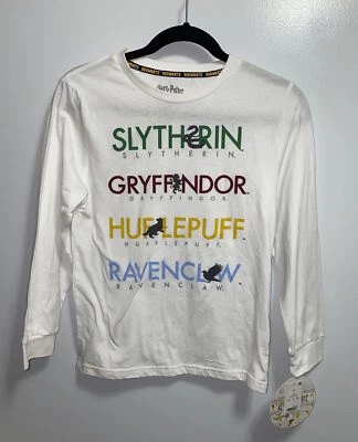 Camiseta Manga Larga SLYTHERIN GRYFFINDOR HUFFLEPUFF RAVENCLAW NUEVA NUEVA CON ETIQUETAS Talla M 7-8 Foto 1 de 4