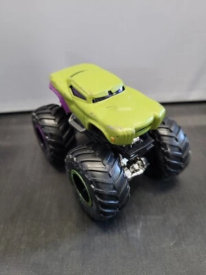 Hot Wheels Monster Truck Incredible Hulk - 1:64 Green/purple Marvel - Image 1 of 4
