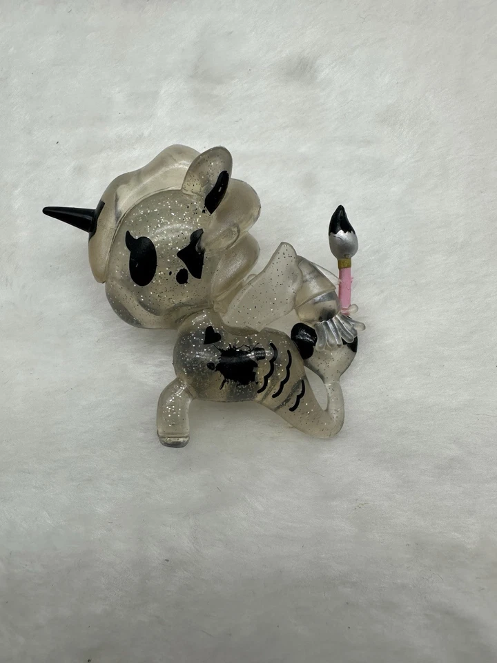 Figura de calamar tinta vinilo Tokidoki Unicorno Mermicorno Foto 1 de 4