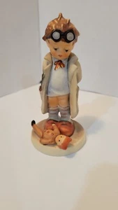 1960s TMK3 M.I. Hummel Goebel "Doctor" 127 Porcelain Figurine - Picture 1 of 6
