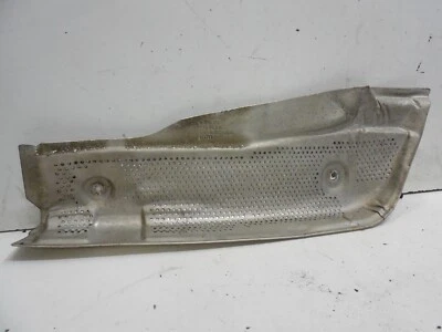 Placa protectora térmica escape bmw e36 318i derecha 8196170 325i Foto 1 de 4