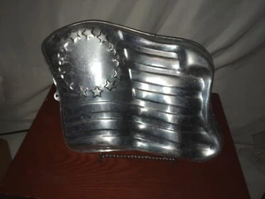 Vintage 1974 Wilton Star Spangled Waving Flag American US Flag Cake Baking Pan - Picture 1 of 6