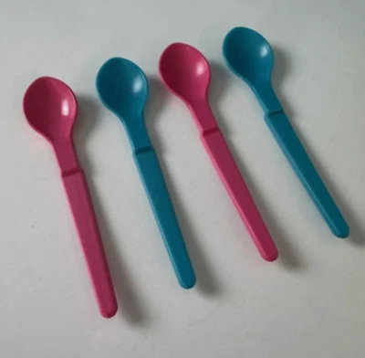 Four Tupperware Hang on Spoons 5.5" Hard to Find Set 2 Each Pink Blue New - Image 1 of 3