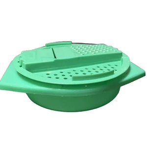 Tupperware Bowl & Grater Shredder Jadeite Green 339-3 787-3 - Picture 1 of 3