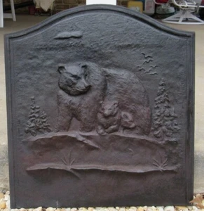 Vintage Cast Iron Fire Back Plate 231/2" X 213/4"X 1/2" - Picture 1 of 9