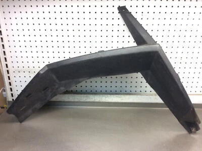 Polaris RZR 900 1000 2014-2023 Front Right Fender Flare *DAMAGED* 23051505 - Image 1 of 4
