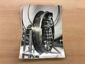 NASA (Lewis Research Center) Official B&W Photo (7x9) - Picture 1 of 3