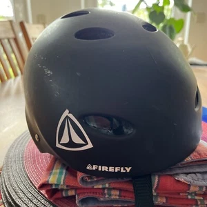 Skater Kinderschutzausrüstung Helm Knie- Ellenbogen Handschutz Größe S - Bild 1 von 2