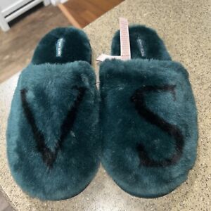 Victoria Secret Faux Fur Slides Size L (9/10) NWT green