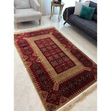 Babur plush traditional fringed area rug in beige and burgundy; classic comfort