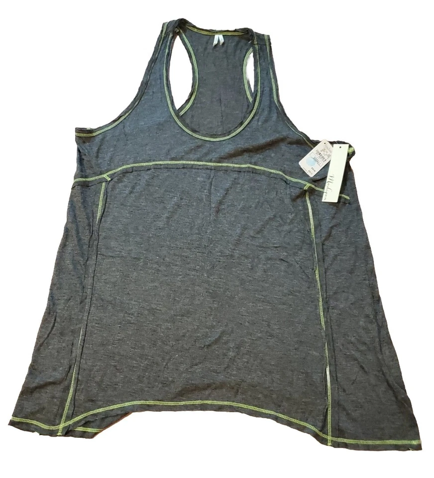 Regata Madigan Feminina Cinza S Neiman Marcus Nova Com Etiqueta Razorback Fitness Yoga EUA Corrida - Imagem 1 de 4