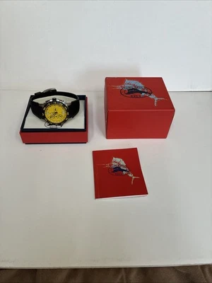 Tommy Bahama Relax RLX1191 Reloj Analógico Esfera Amarilla Resistente al Agua con Estuche Foto 1 de 4