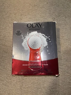 Olay Regenerist щетка для чистки лица новая в коробке - Изображение 1 из 3