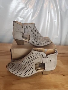 Earth Keri Peep Toe Women's Nubuck Leather Bootie Sandal, Taupe, Size 10B - Picture 1 of 11