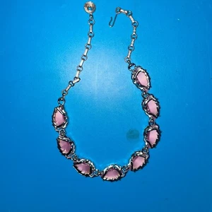 Collana Vintage Lisner Foglia Smaltata Rosa 16” Foglie Gioielli - Foto 1 di 3