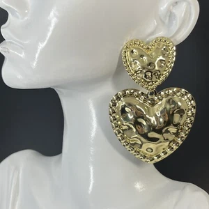 Gold Tone Heart Dangle Earrings Pierced Hammered Runway Statement Door Knocker - Picture 1 of 8