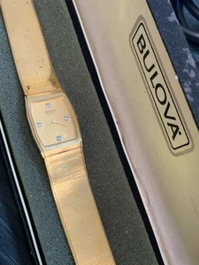 Bulova Quartz Ladies Watch Vintage Not Tested Fast Shipping For Parts - Picture 1 of 5
