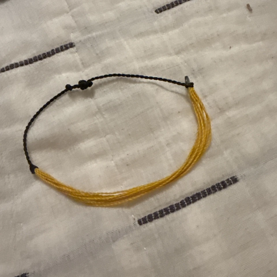 Pulsera de Prevención y Concienciación del Suicidio Pura Vida Foto 1 de 4