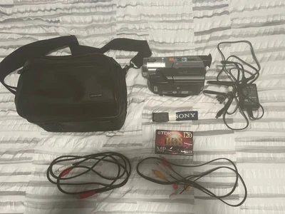 Videocámara Sony Handycam CCD-TRV308 NTSC Hi8 con captura nocturna PROBADA FUNCIONANDO ✅ Foto 1 de 4