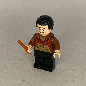 Viktor Krum minifigure reddish brown jacket LEGO Harry Potter 75946 - Picture 1 of 4