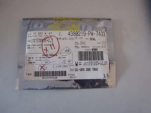 Lot of 11 Linear Technology LTC1728ES5-2.5 Power Monitor 3x IC SMT SOT23-5 NEW - Picture 1 of 1