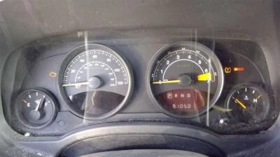 Medidor de velocímetro usado se adapta a: Jeep Patriot Cluster 2017 MPH 120 MPH sin mensaje c Foto 1 de 4
