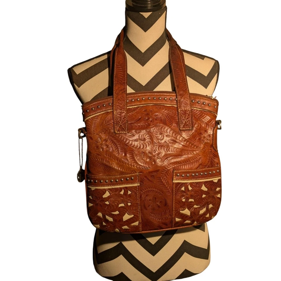 Bolso de Mano American West Cuero Tooled - Diseño Floral - Marrón con Tachuelas Plateadas Foto 1 de 4