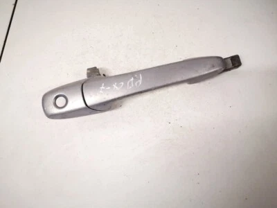 Manija de puerta exterior Mazda CX-7 2007, parte delantera derecha usada, Genui #1543074-89 Foto 1 de 3