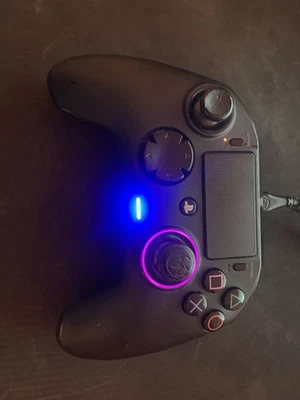 Nacon Revolution Pro v1 PS4/PC – con cavo - Immagine 1 di 3
