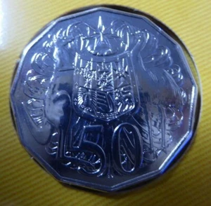 2007 Australian Fifty cent 50c coin - COAT OF ARMS - COA - UNC ex Mint Set - Picture 1 of 2