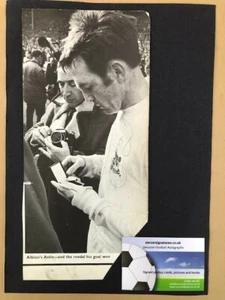 Signed picture of JEFF ASTLE the West Bromwich Albion footballer. - Picture 1 of 1