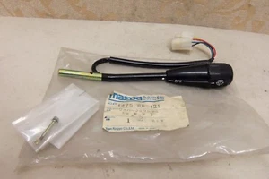 NOS OEM MAZDA BONGO E1400 E1300 E1500 E2200 Mk2 VAN 1979-81 SWITCH # 1475-66-121 - Picture 1 of 6