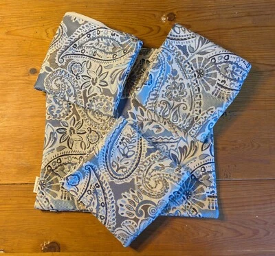 4 fundas de almohada Mika Home cachemira jacquard azul, gris, crema cuadradas de 18 pulgadas Foto 1 de 4