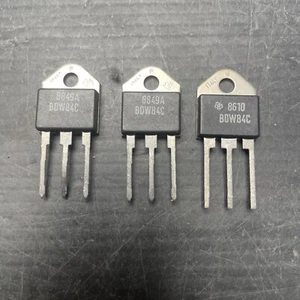 3 Stück Texas Instruments BDW84C Transistor, NOS Unbenutzt (KL25-29-3) - Bild 1 von 1