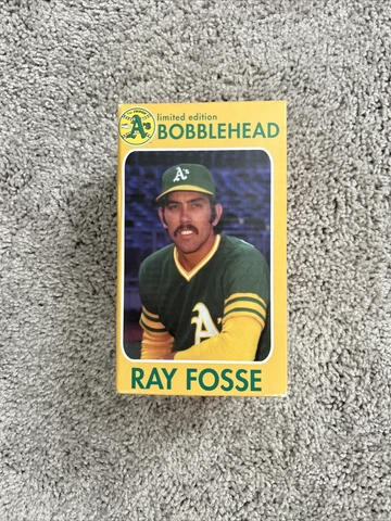 New In Box Ray Fosse #10 Oakland A's Athletics Bobblehead SGA 8/10/2011 NIB Cover