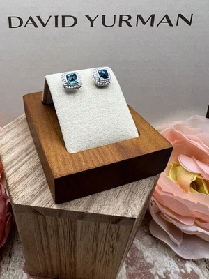 Aretes DAVID YURMAN 5 mm Albion en topacio azul y diamante Foto 1 de 4