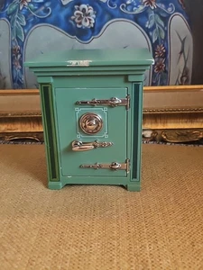 Franklin Mint Rose Titanic SAFE BOX GREEN - Picture 1 of 24