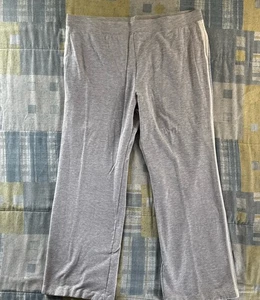 Pantalones deportivos para mujer grises a rayas holgados acogedores de pierna acampanada - Imagen 1 de 16