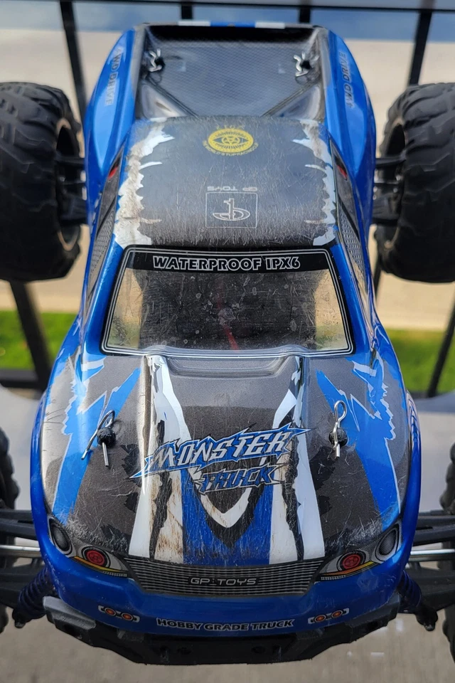 PARTS ONLY-Soyee/GP Toys S920 Judge Extreme RC Truck w/ 2 x 1600mAh Batteries - Image 1 of 4