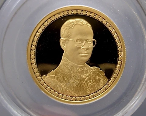 Thai Gold Coin Polished Price 12000 Baht Celebrations 60 Years 2006 King Rama 9 Cover