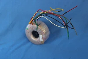 Transformador toroidal AMPLIMO 4N191P 2x115V, 55V 2A 2x18V 0.3A, 50 Hz - Imagen 1 de 5