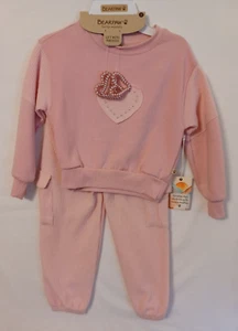 NWT BEARPAW Girls 4T Pink Sweatshirt and Sweatpants Set w/Bracelets, Tagged $59 - Picture 1 of 5