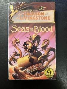 SEAS OF BLOOD Fighting Fantasy #16 1988 1st/8th Bronze Dragon Num Spine VG - Imagen 1 de 9