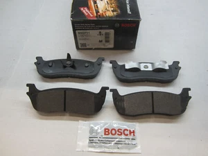 Juego de pastillas de freno de disco Bosch BSD711 para Ford Lincoln, solo pastillas - Imagen 1 de 2