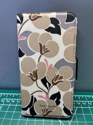Kate Spade New York 256570 Womens Breezy Floral iPhone Xs Max Folio Case - Image 1 of 4