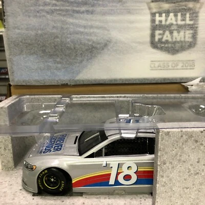 5 Inductee #18 NHOF Classe Del 20181:24 Azione Z181823HFVS # 47 Di 817 NASCAR - Immagine 1 di 4